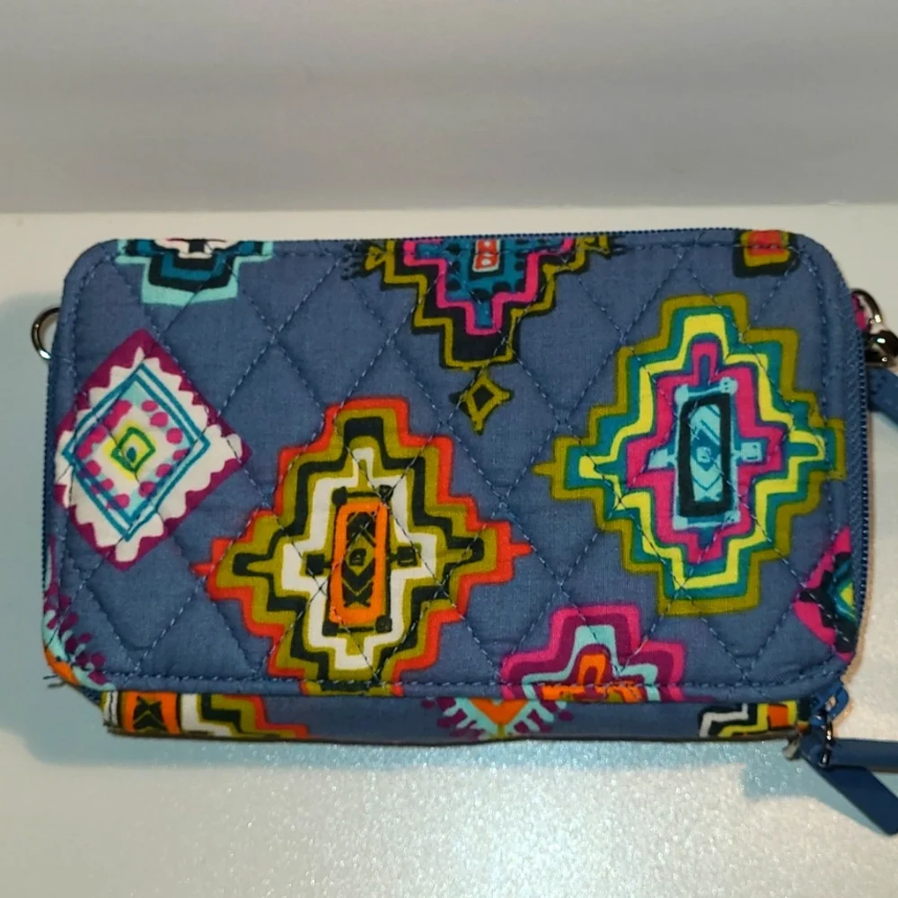 Vera Bradley, All-In-One Crossbody--NWOT☆ - Picture 4 of 11